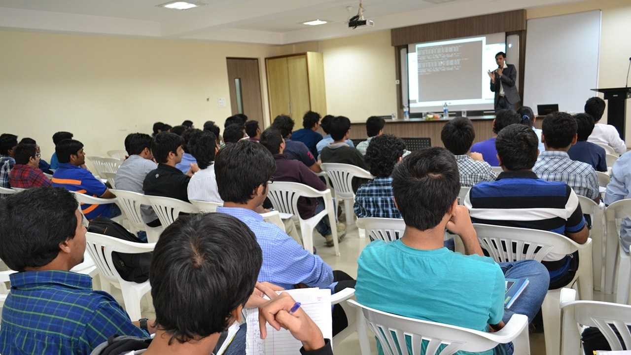 CLASSROOM TRAINING